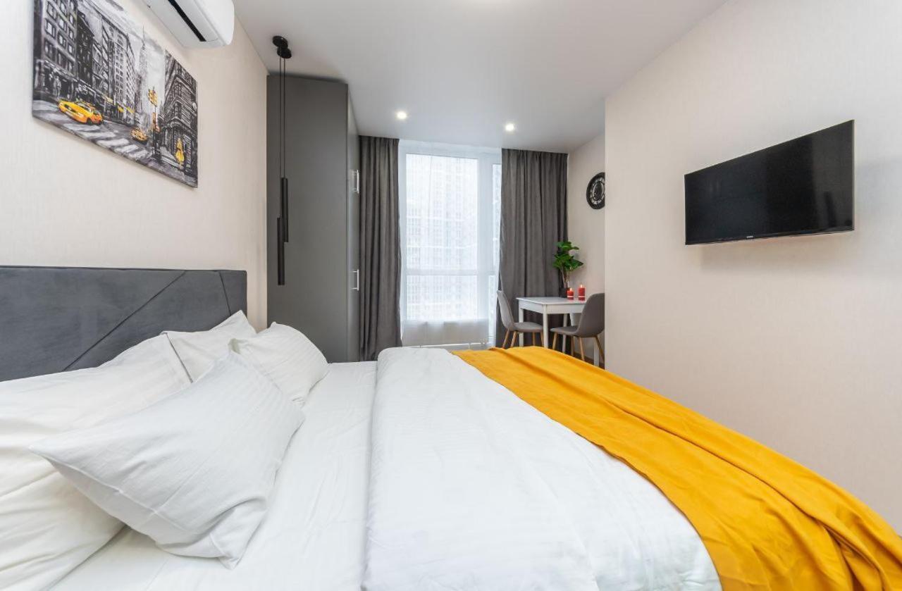 Your Apartment Kharkivska Kiev Dış mekan fotoğraf